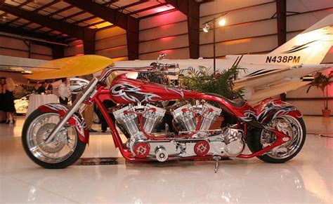 Custom Twin Engine Motorcycle Custom Motorcycles Motorcycle Cool Bikes