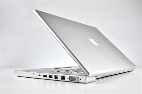 Macbook Pro 15 Inch Core 2 Duo 24 Ghz 2007