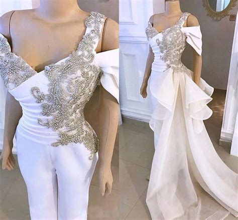 2020 Luxury Crystal Wedding Jumpsuit With Side Detachable Train Real