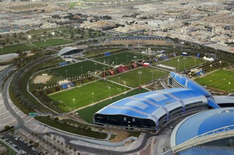 Luftaufnahme Doha Sportstätten Gelände Der Aspire Academy In Doha In
