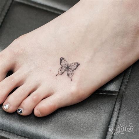 Butterfly Tattoo on Foot | Best Tattoo Ideas Gallery