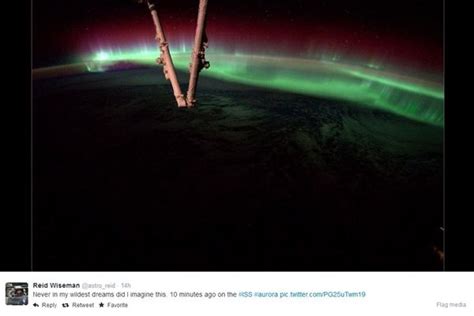 Astronaut Tweets Incredible Photos From Space The Incredibles Art