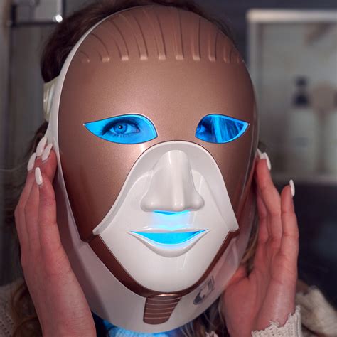 The 9 Best Led Light Therapy Masks That Include Red Light Therapy