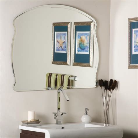 Decor Wonderland 40 In W X 32 In H Frameless Arched Beveled Edge