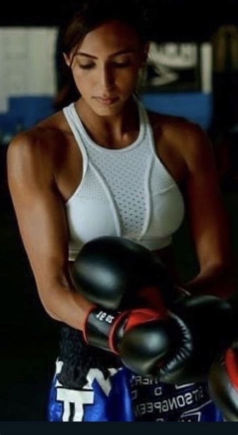 Pin By J S On Boxing Hotness Woman Boxer Women Boxing Martial Arts Girl