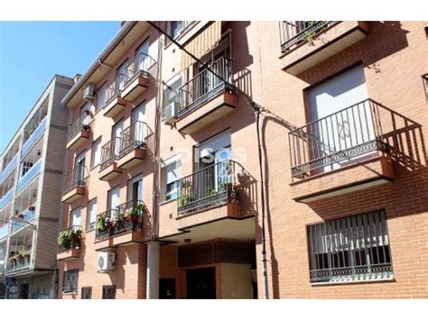 Plaza de garaje y trastero. Piso en venta en Calle de Lourdes en Centro-Arroyo-La ...