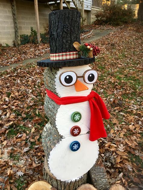 How To Make An Outdoor Snowman Decoration From Wood