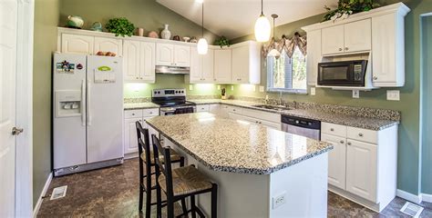 Visit our website to view our bathroom and kitchen countertops photo gallery to help you get design ideas for your kitchen and bath remodel. Supporting Stone Kitchen Countertops | Stone Kitchen ...