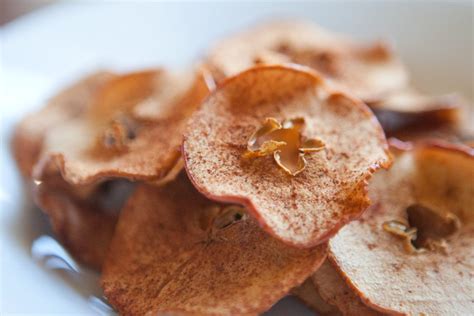 Baked Cinnamon Apple Chips Teacher Chef