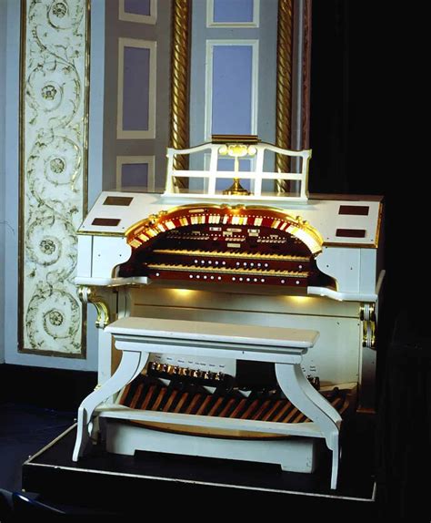 Mighty Wurlitzer Organ History Bardavonpresents