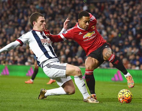 With over 9801342+ followers, memphis depay is deemed as one of the popular. Memphis Depay | Memphis Depay's Mother's Day boots | Sport ...