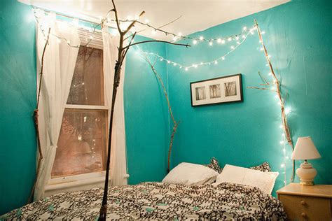 7 Ways To Decorate With Twinkle Lights Year Round