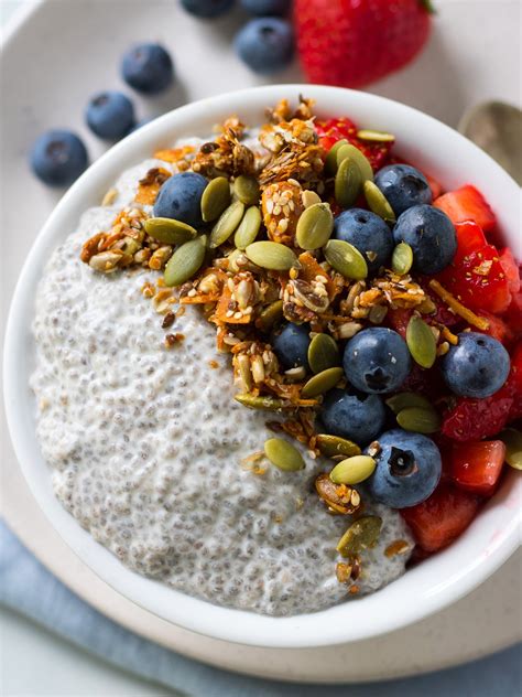 For every version of chia pudding you make, you'll want to remember this ratio: Simple Vanilla Chia Pudding (5 ingredients!) | Nourish ...
