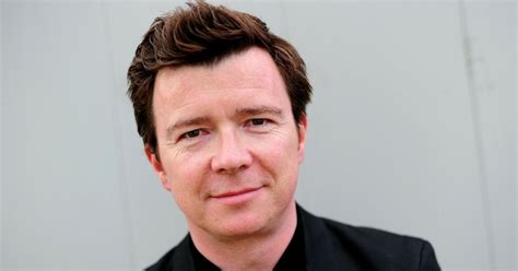 British baritone behind some of the most impeccably crafted pop hits of the '80s, including never gonna give you up and together forever. Rick Astley alcanza el #1 por su nuevo disco "50" El ...
