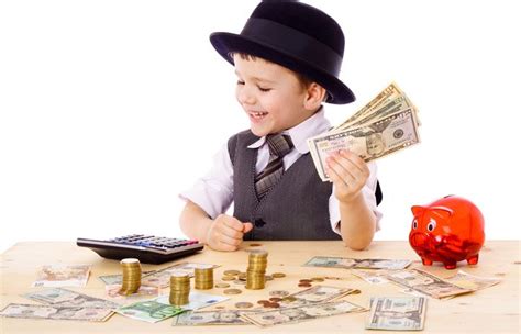 How To Teach Kids To Track Their Income And Expenses