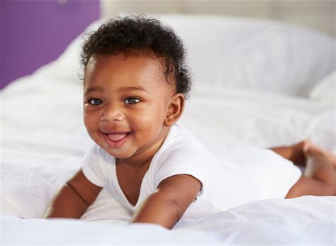 Tummy Time Can Be Fun How To Help Your Baby Love Tummy Time The