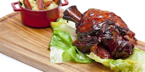 11.03.2019 · tasty ham and cheese hand pies which are a great way of using leftovers. Beer-Glazed Ham Hock Recipe - Great British Chefs