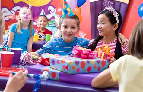 Should You Open Ts At Kids Birthday Parties Bounceu