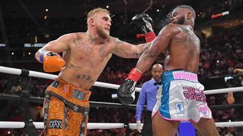 Watch Jake Paul Knocks Former Ufc Champion Tyron Woodley Out Cold In