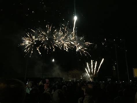Die silvesterparty im haus ungarn bietet von der dachterrasse einen tollen ausblick auf den legendären alexanderplatz. Ungarische Weisheiten für Silvester und Neujahr: So wird ...