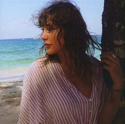 Taylor Swift Beach Photoshoot