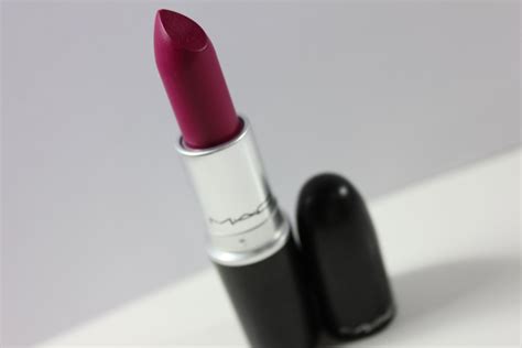 Mac Cosmeticss Flat Out Fabulous Lipstick Review — The Makeup Affair