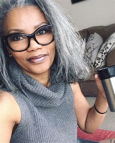 These 30 Women Who Ditched Dyeing Their Hair Look So Good