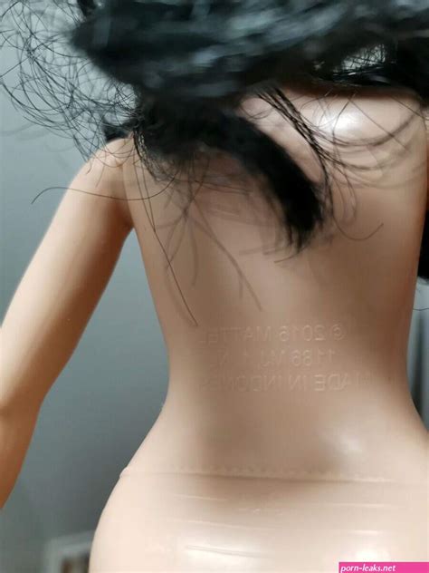 Barbie Is Naked Leak Porno