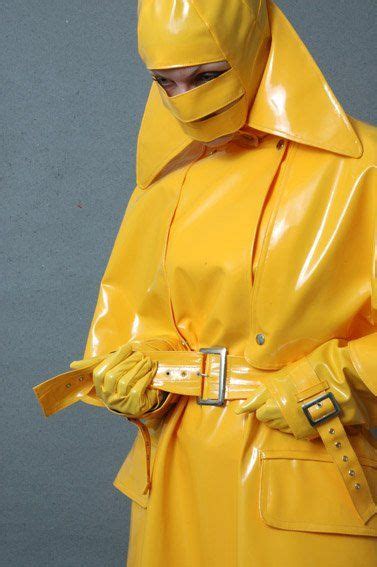 yellow pvc raincoat regenjassen regenkleding regenmode