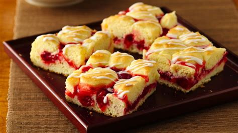 Can have as a snack or for a quick and easy breakfast. Gluten-Free Fruit Swirl Coffee Cake recipe from Betty Crocker