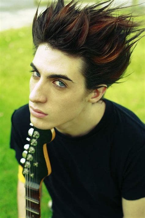 Stunning Emo Hairstyles For Guys Seventwin Emo Haircuts Emo Hairstyles For Guys Short