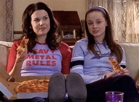 why the food acting on gilmore girls upsets me viva