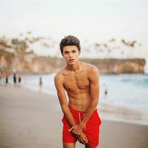 Brent Rivera Shirtless At The Beach In Summer Brent Rivera Really Hot Guys Cute Guys Carter