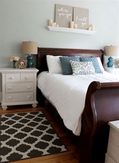 31 Beautiful Dark Wood Furniture Design Ideas For Your Bedroom