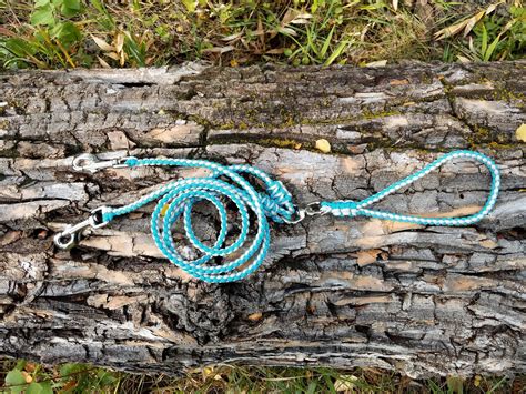 It's durable, virtually indestructable and washable, too! Dual Paracord Dog Leash - Dog Leash Splitter With Double ...