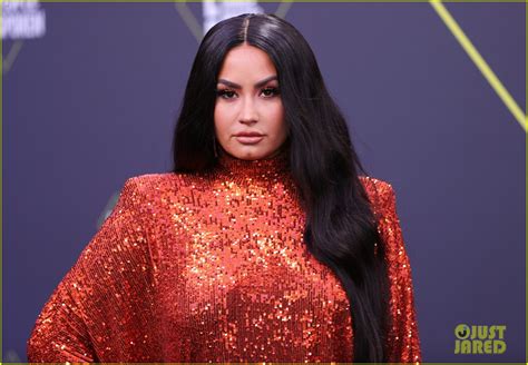 People's choice awards, but let's put aside those small differences for a second. Demi Lovato Slays Red Carpet at People's Choice Awards ...