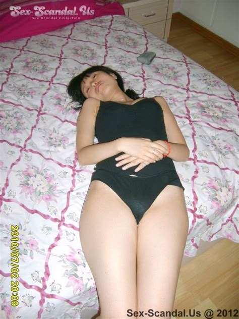 My Wife Has A Hot Bodysex Scandalustaiwan Cele Brity