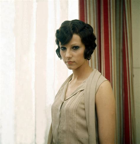 2,610 likes · 11 talking about this. Stefania Sandrelli compie 70 anni - www.stile.it