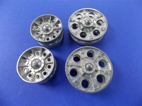 T 34 Metal Drive Sprockets And Idlers Wheels