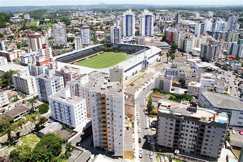 Known for being the brazilian capital of coal and ceramic coating. Criciúma: Qual o melhor bairro para morar? | Duda Imóveis ...