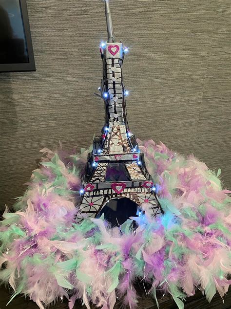 Valor Bank - Happy VALORtine’s Day!! 💕🎉 We need your...