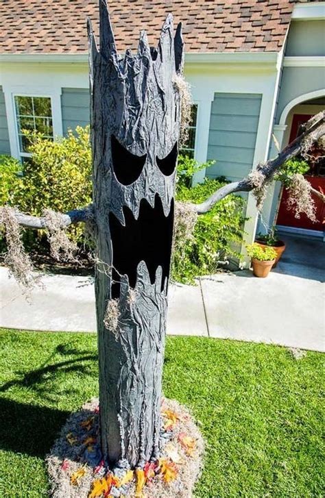 32 Diy Halloween Outdoor Decoration For A Super Scary Front Yard