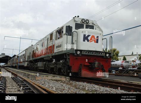 Indonesian Train Hi Res Stock Photography And Images Alamy