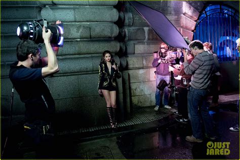 Selena Gomez Slow Down Video Behind The Scenes Pics Photo 2924812