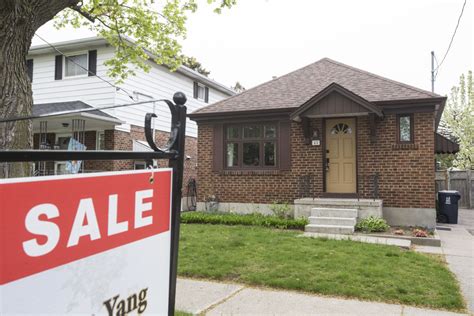 Less than 2 yrs old. CREA slashes its 2018 home-sales forecast due to tighter ...