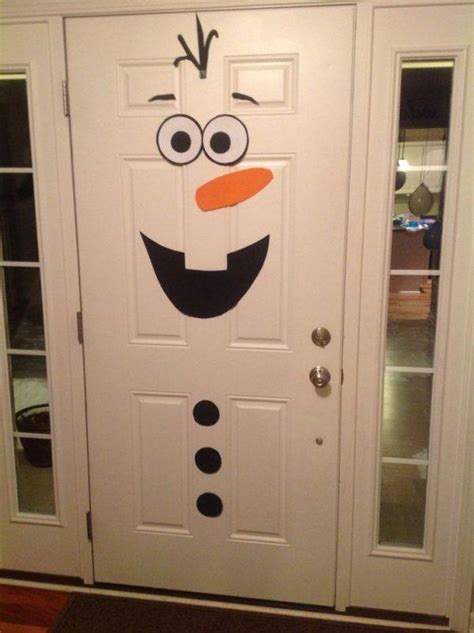 When you have such a gorgeous door in the room, how do you decorate your bedroom? Cool Christmas door decorations