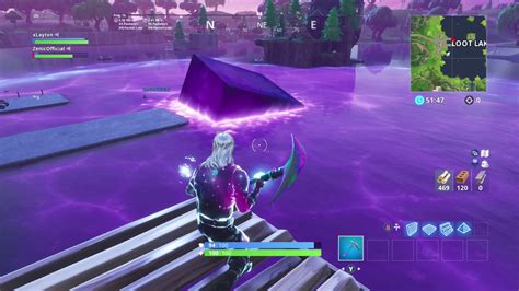 Fortnite Full Cube Event Cube Goes Into Loot Lake Fortnite Battle