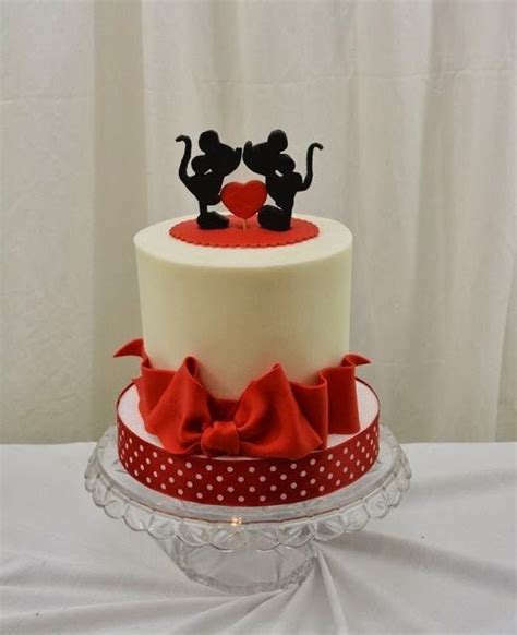 Mickey maus torte minnie mouse torten micky maus kuchen disney kuchen 1. Pin von Cdc auf Ideas | Micky maus kuchen, Valentinskuchen ...
