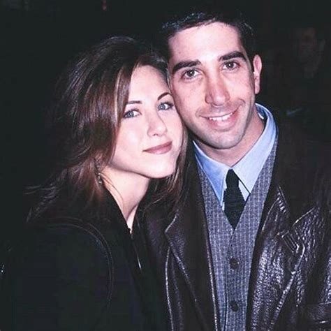 — rachel mcgarvey (@mcgarveydraws) august 10, 2021 Young and adorable Jennifer Aniston with David Schwimmer ...