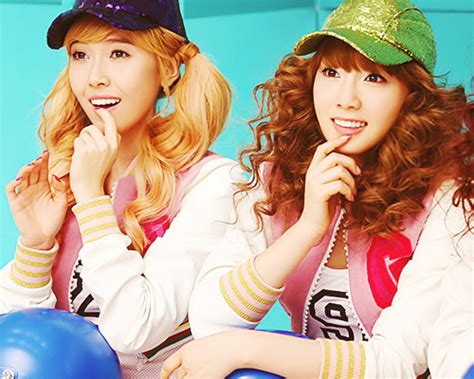 Jessica And Taeyeon Girls Generation Snsd Photo 37198056 Fanpop